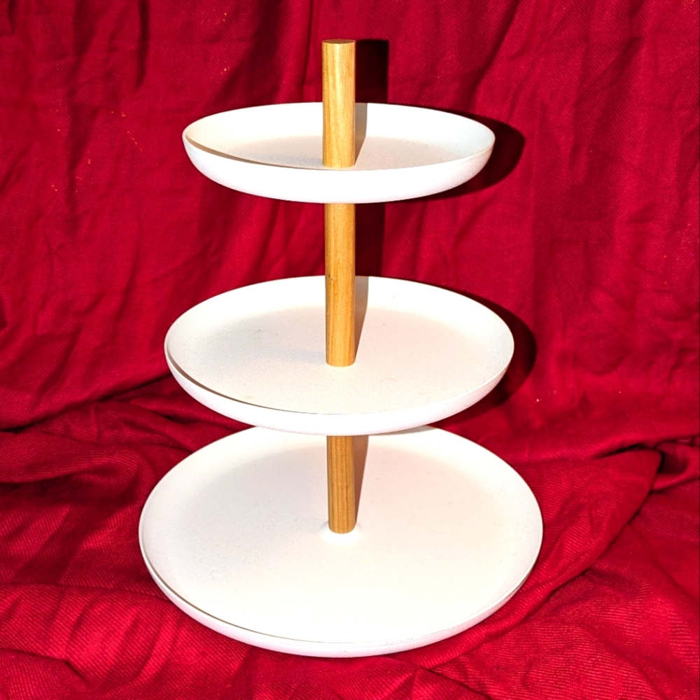 Yamazaki Home ~ Tosca serving stand